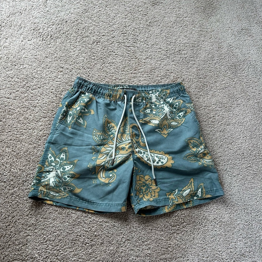 Men’s Cotton On beach shorts with drawstring